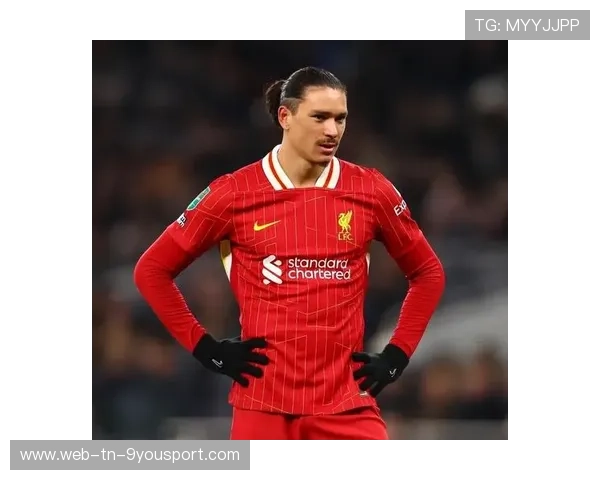 利物浦努涅斯点球稳稳罚中